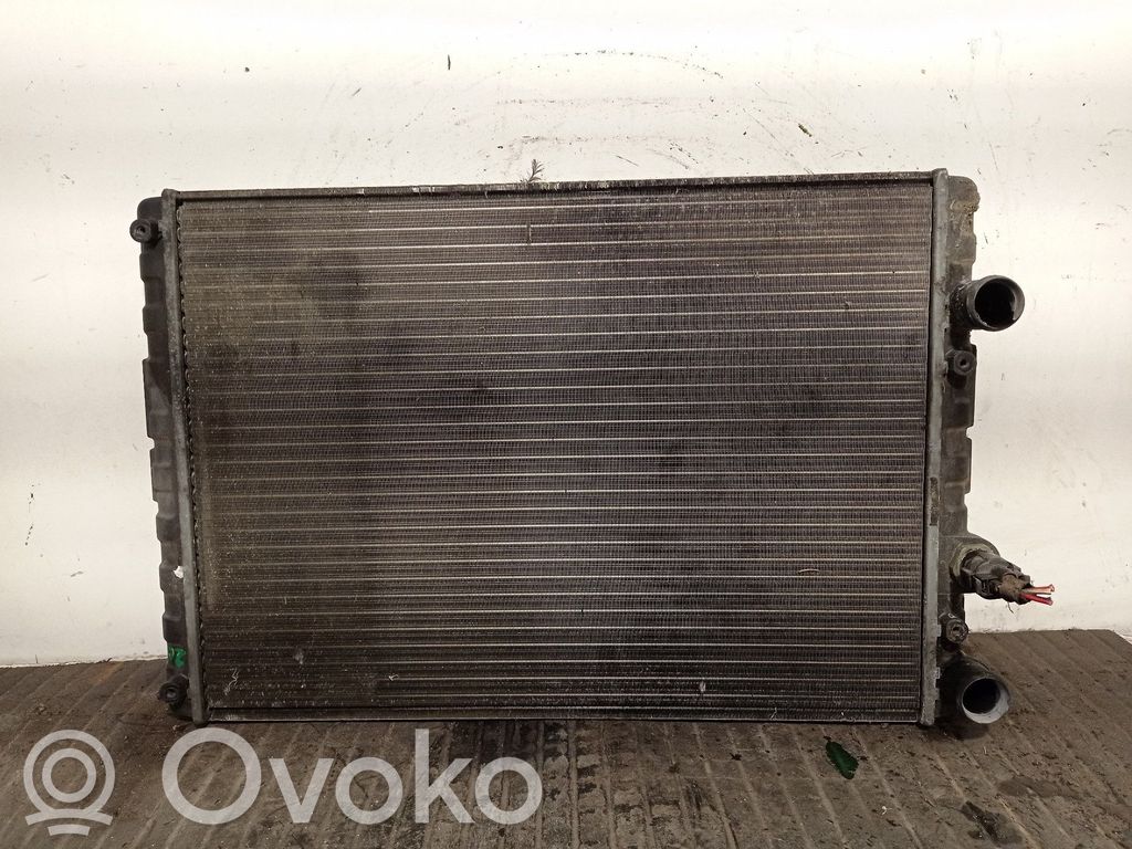 Volkswagen Polo III 6N 6N2 6NF Radiatore di raffreddamento
