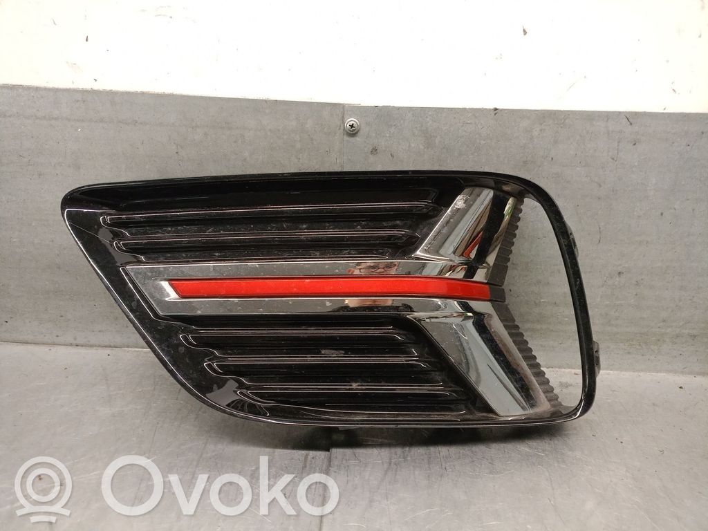 Renault Arkana Režģis spārnā 