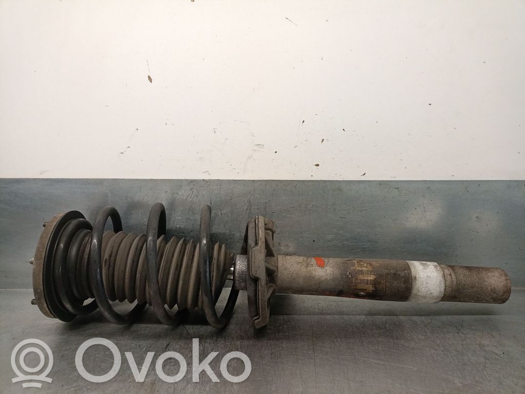 BMW 7 E65 E66 Priekinis amortizatorius su spyruokle 