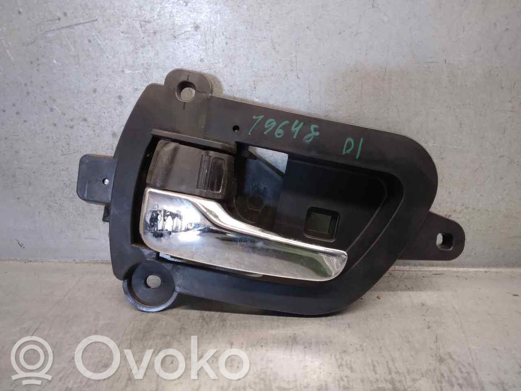 Mitsubishi Outlander Front door interior handle 