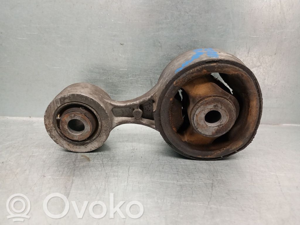 Honda CR-V Engine mount bracket 