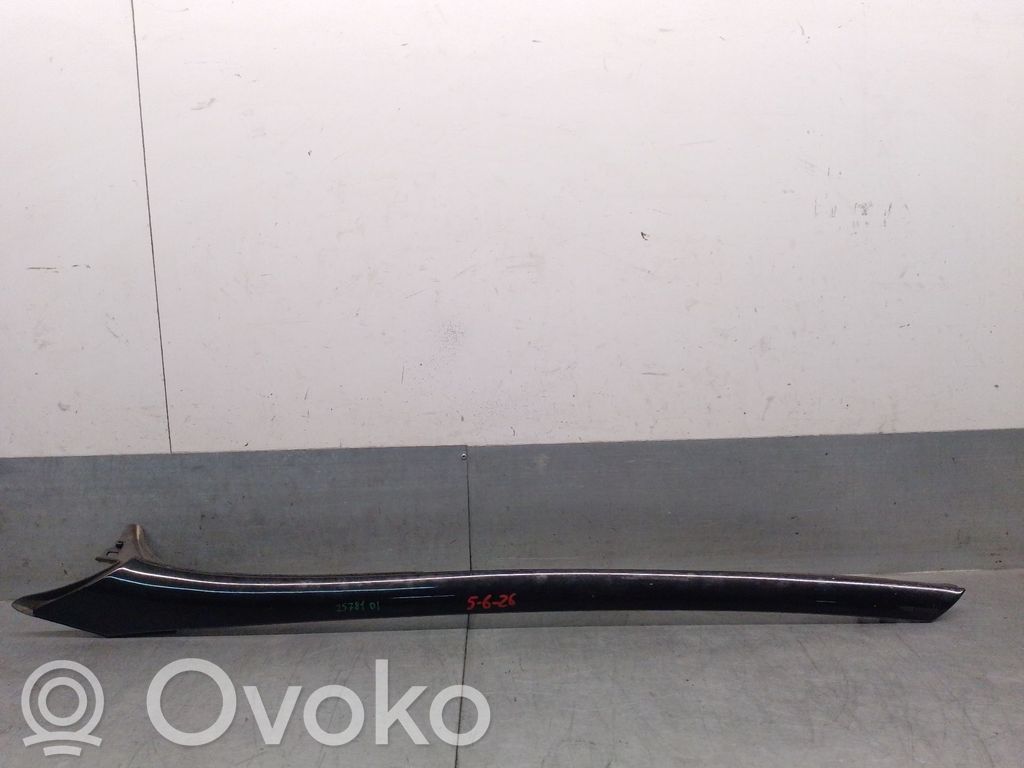 Listwa błotnika tylnego   727612381R,727617935R