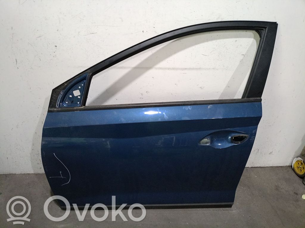 Hyundai Bayon Puerta delantera 