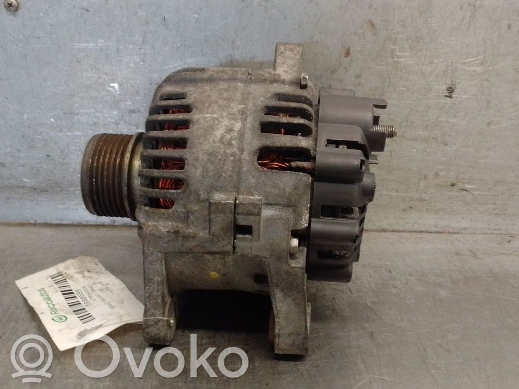Renault Megane II Alternador 