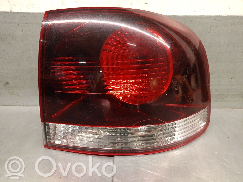 Volkswagen Touareg I Lampa tylna 
