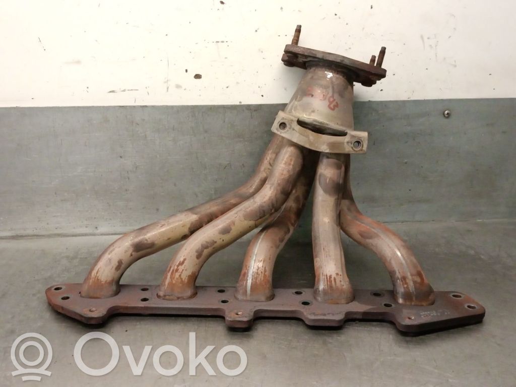 Volvo V50 Kolektor wydechowy 