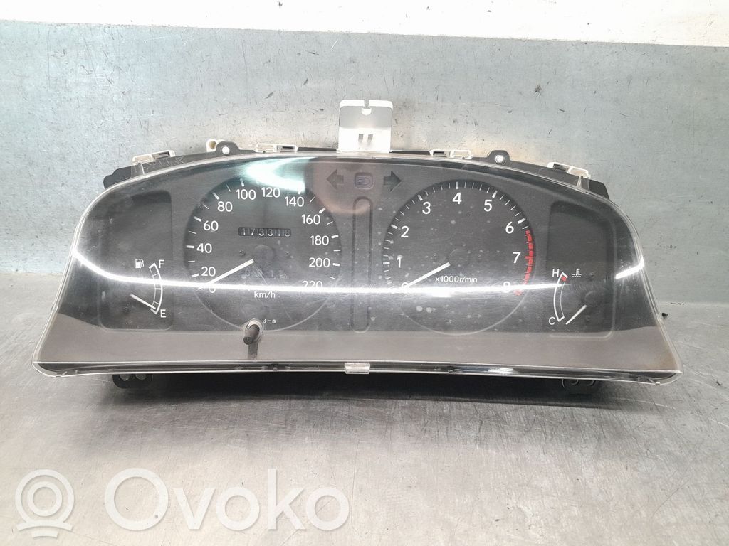 Toyota Corolla E110 Tachimetro (quadro strumenti) 