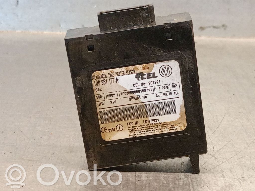 Altre centraline/moduli   1Q0951177A,902921