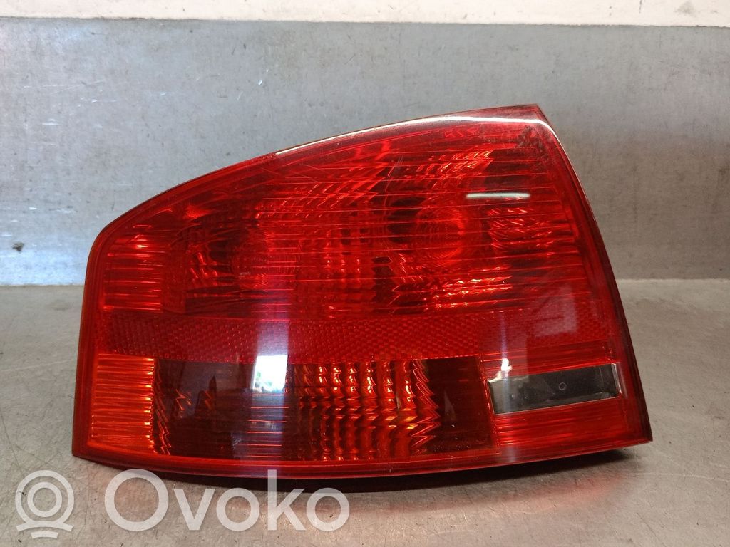 Audi A4 Allroad Lampă spate în caroserie