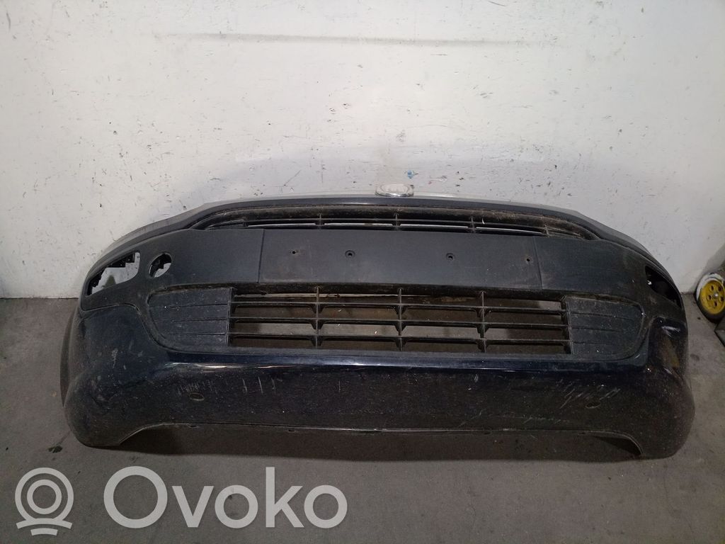 Fiat Grande Punto Zderzak przedni 