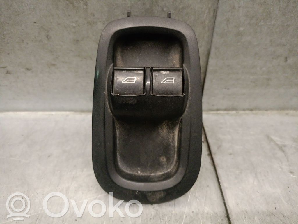 Electric window control switch   GK2T14A132CA,2029885