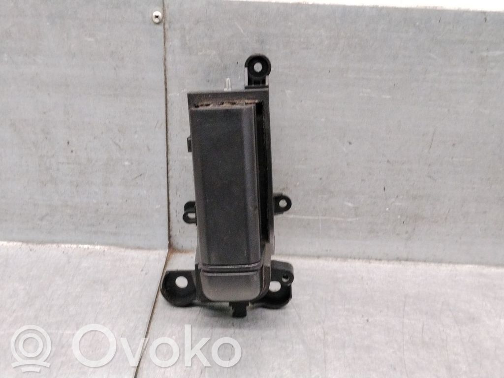 Mazda 5 Maniglia interna per portiera posteriore 
