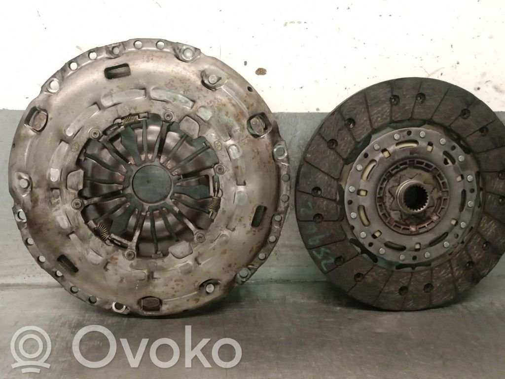 Kytkinsarja   6M517540D2A,1383918