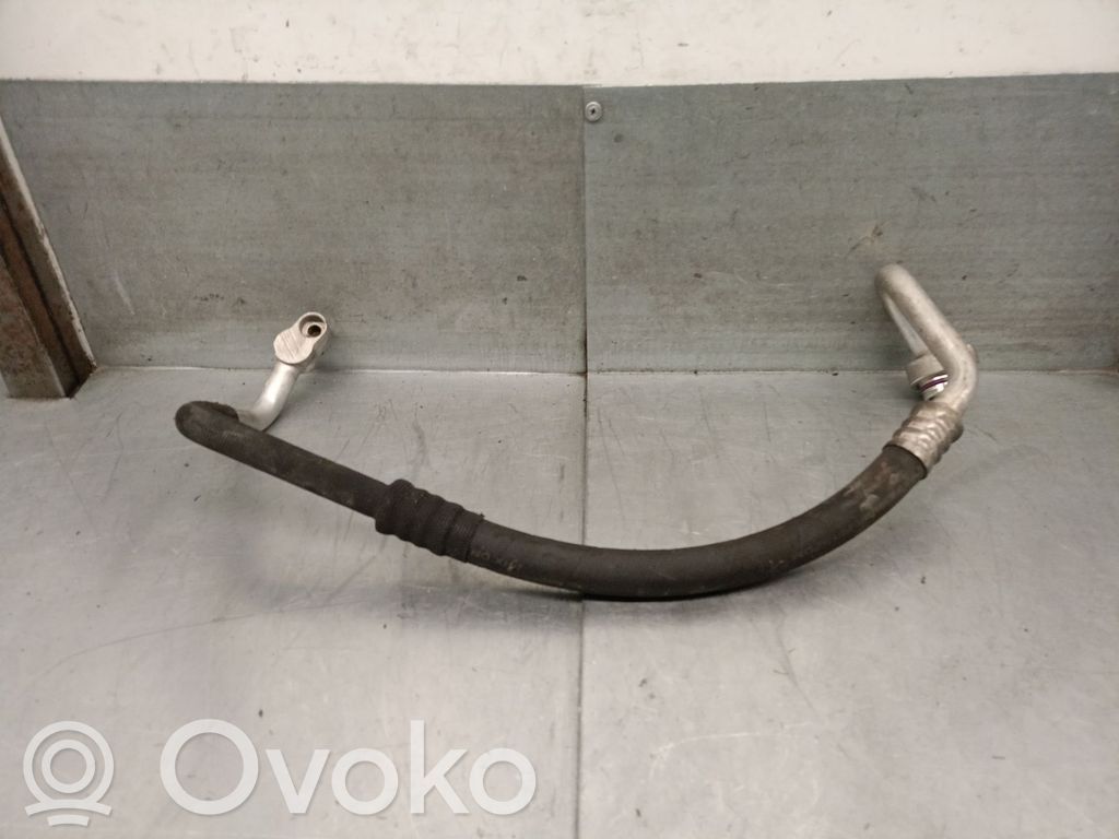 Porsche Cayenne (9PA) Ilmastointilaitteen putki (A/C) 
