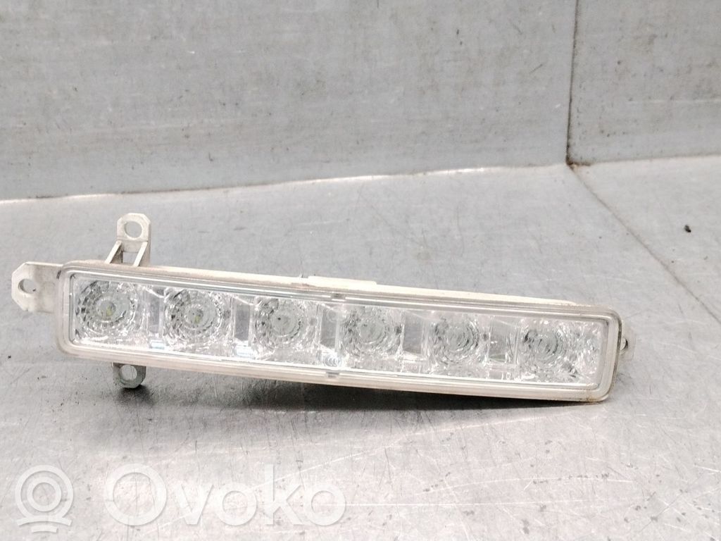 Phare frontale   9677409380,9677409380