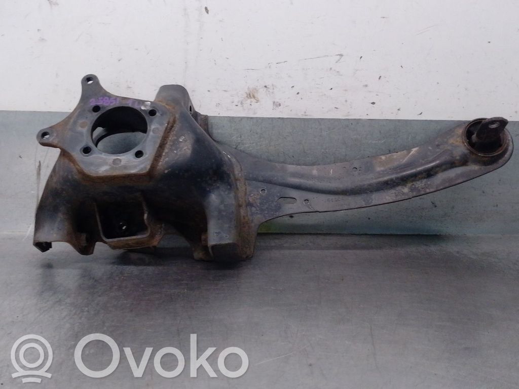Mazda 5 Olka-akselin laakeripesä 