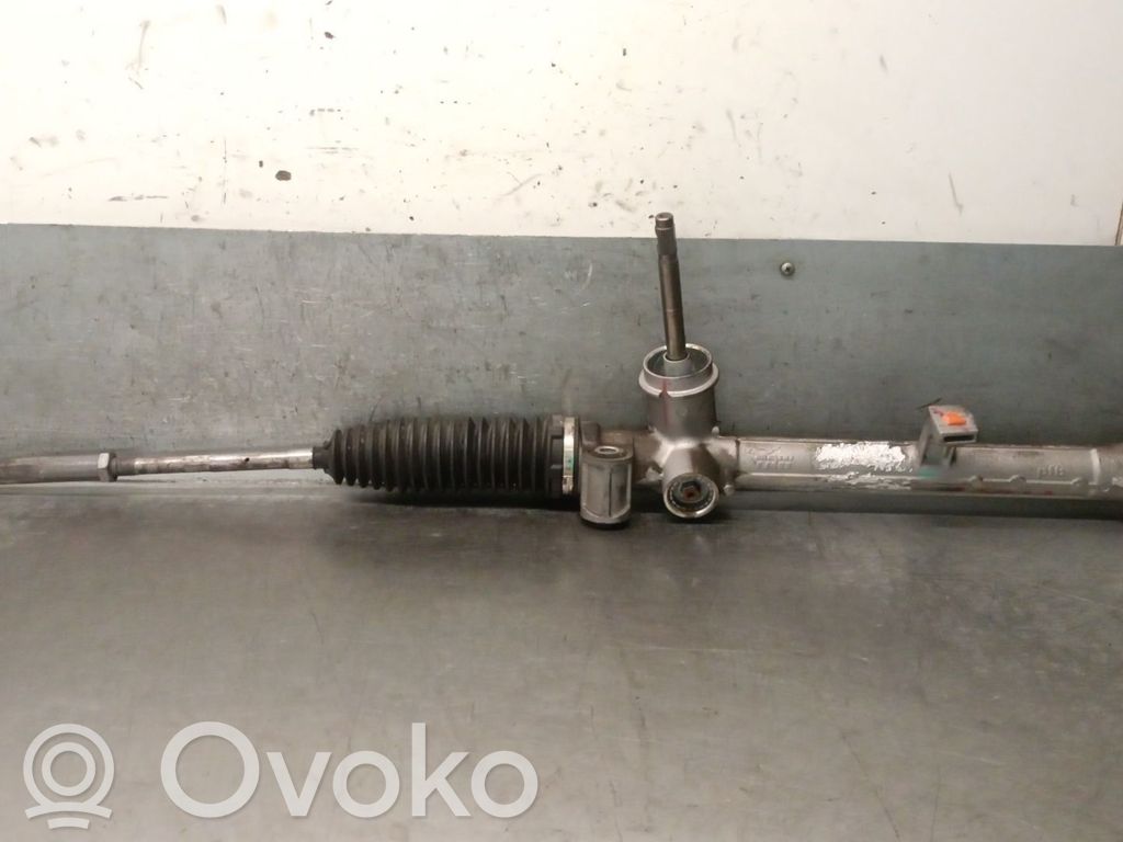 Fiat 500L Hammastanko 