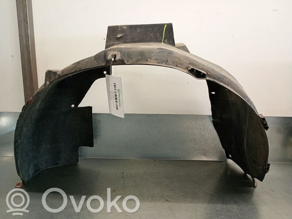 Opel Corsa B Nadkole przednie 