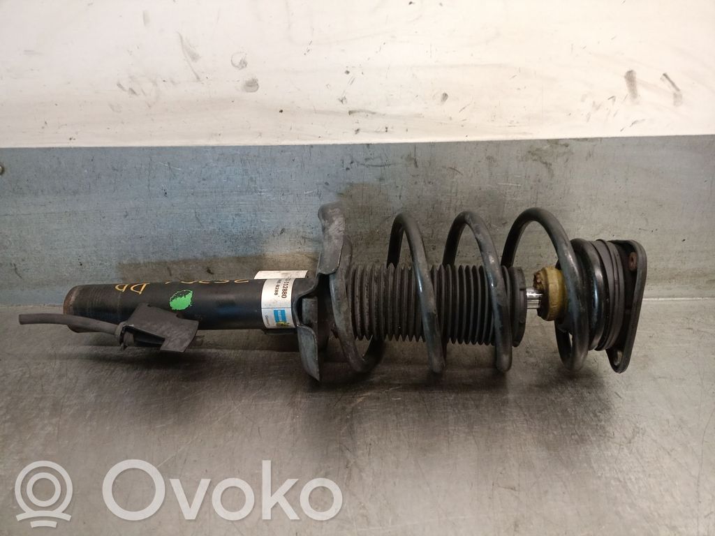 Volvo C30 Ansamblu amortizor cu arc față 