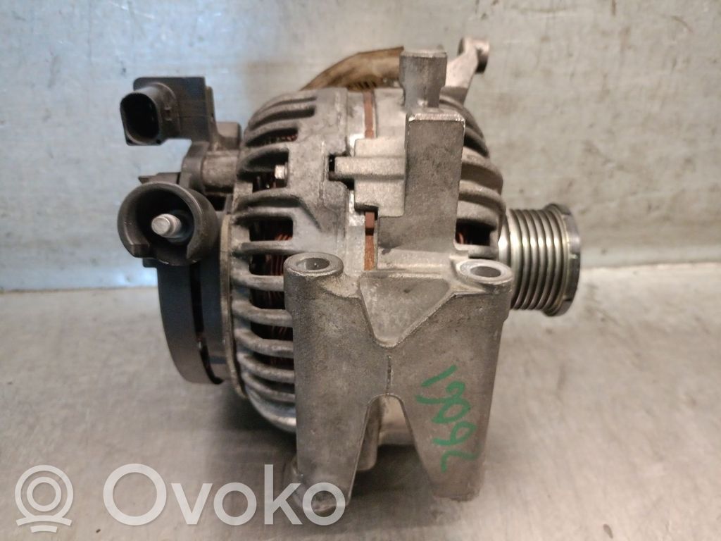 Mercedes-Benz C W203 Generatore/alternatore 