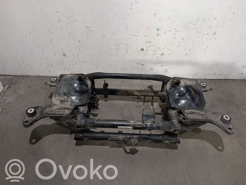 Peugeot 508 Hinterachsträger mit Reduzierstück