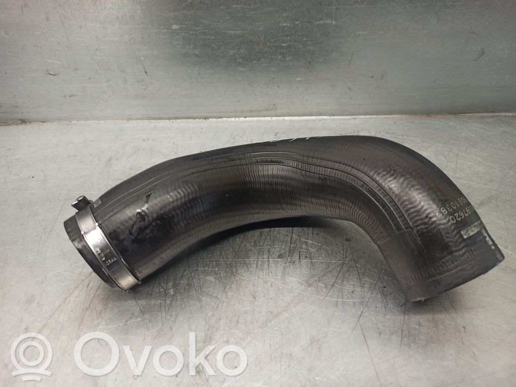 Ilmastointilaitteen putki (A/C)   MR597620