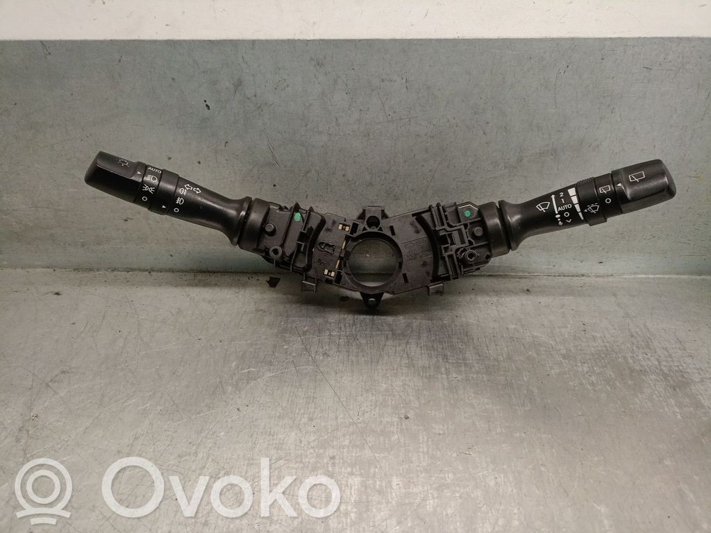 Comutator lumini bord   934101M630,934201H550