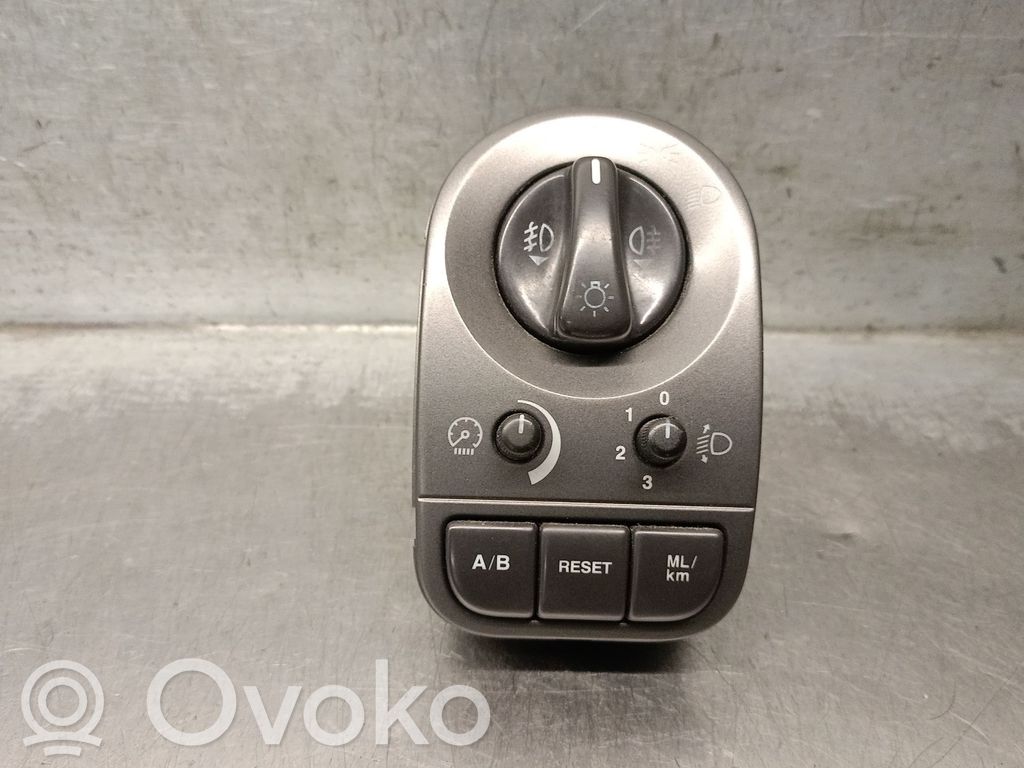 Panel lighting control switch   4X4311654AA