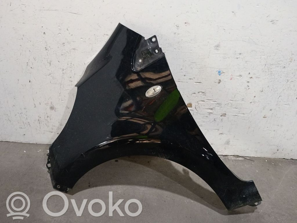 Peugeot 107 Błotnik przedni 