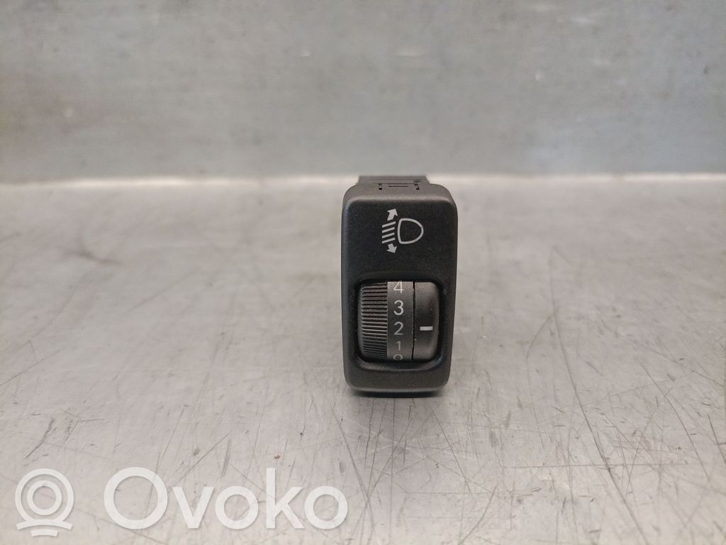 Toyota Prius (XW20) Interruptor de control del panel de luces