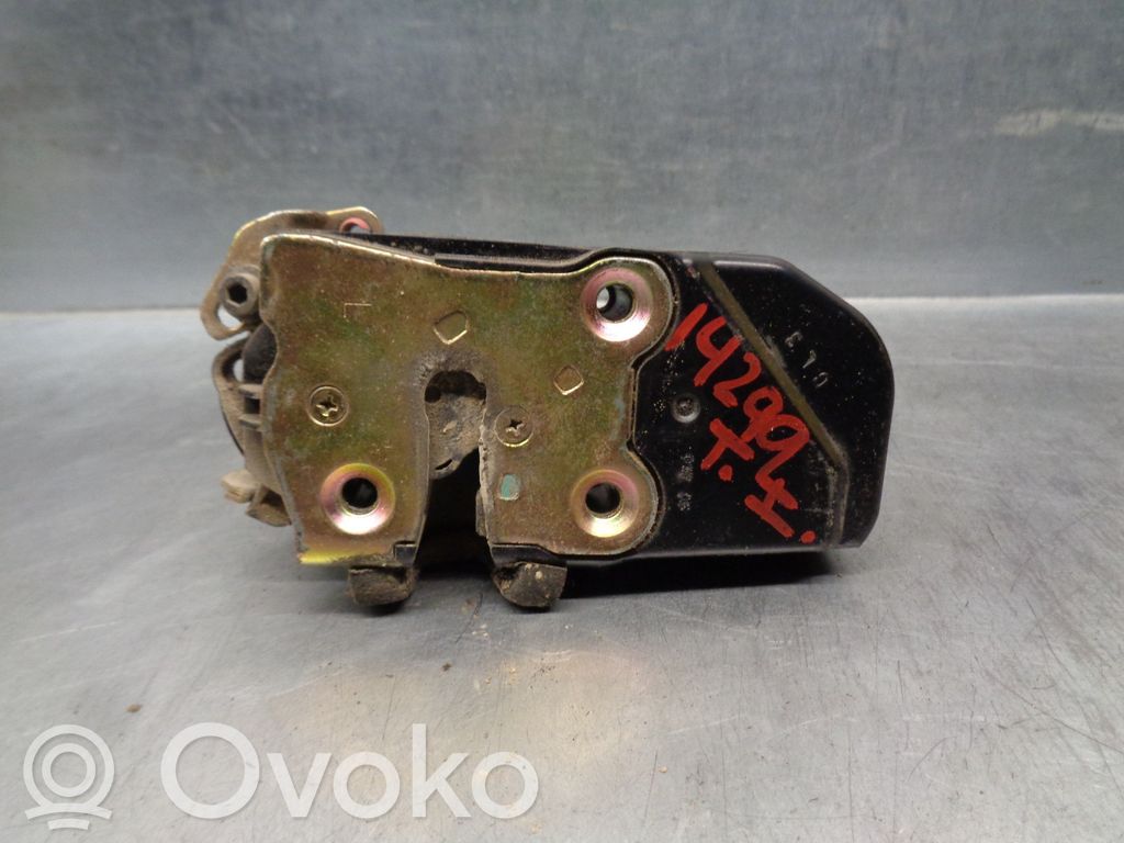 Jeep Cherokee KJ Serratura portiera posteriore