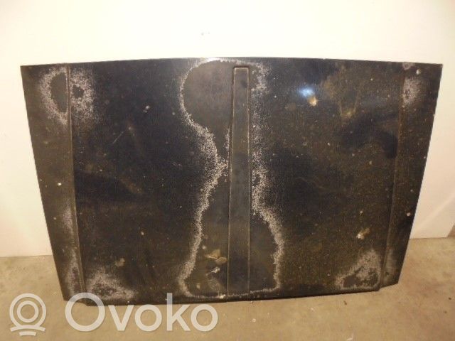 Jeep Cherokee Vano motore/cofano