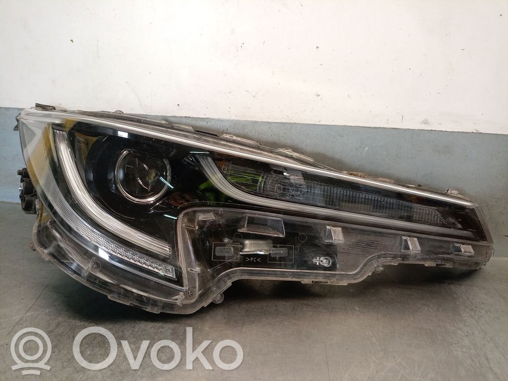 Toyota Corolla E160 E170 Scheinwerfer 