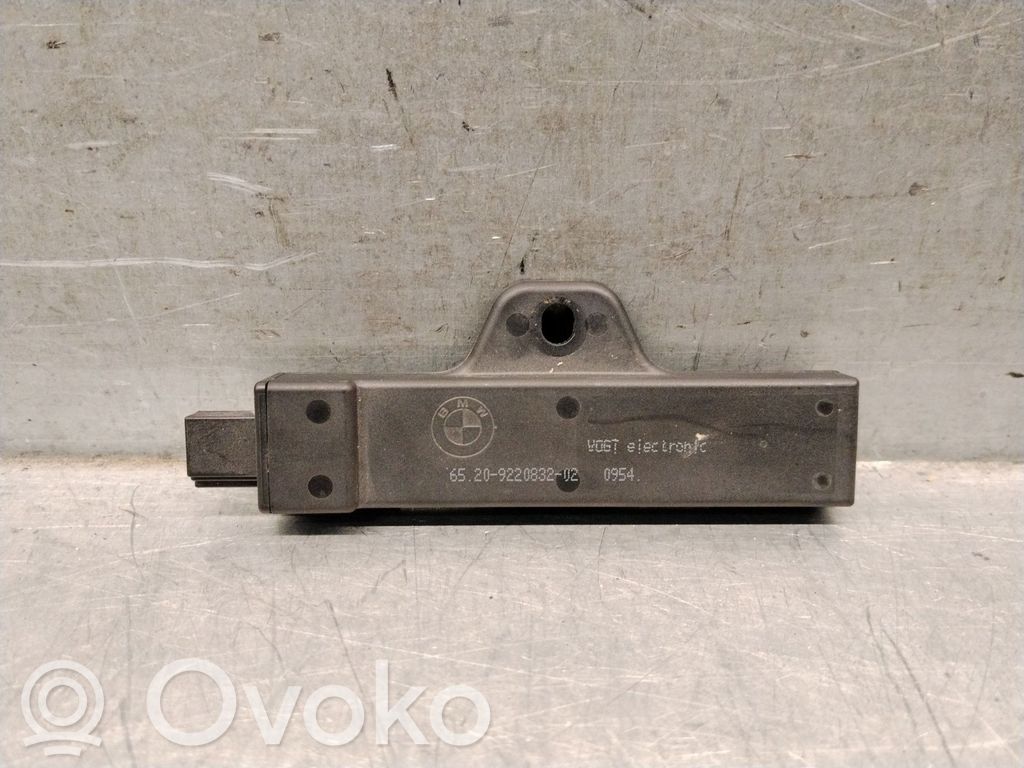 BMW 6 F06 Gran coupe Antena radiowa 