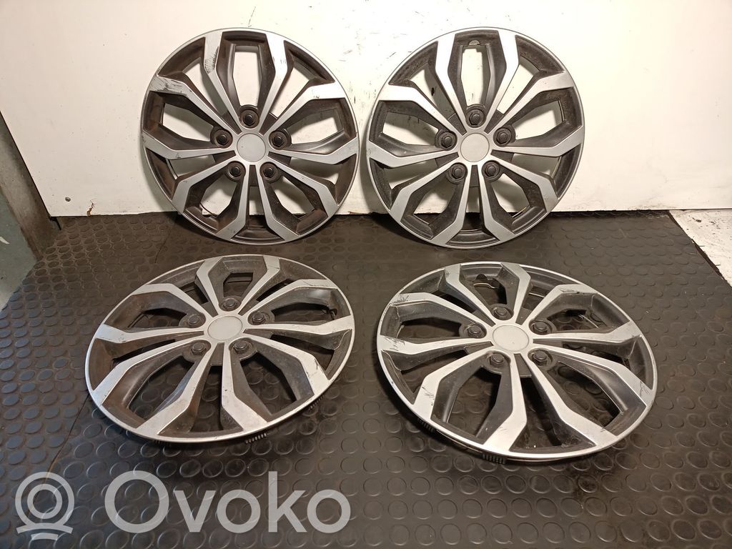 Ford Focus Ornament central jantă R16 
