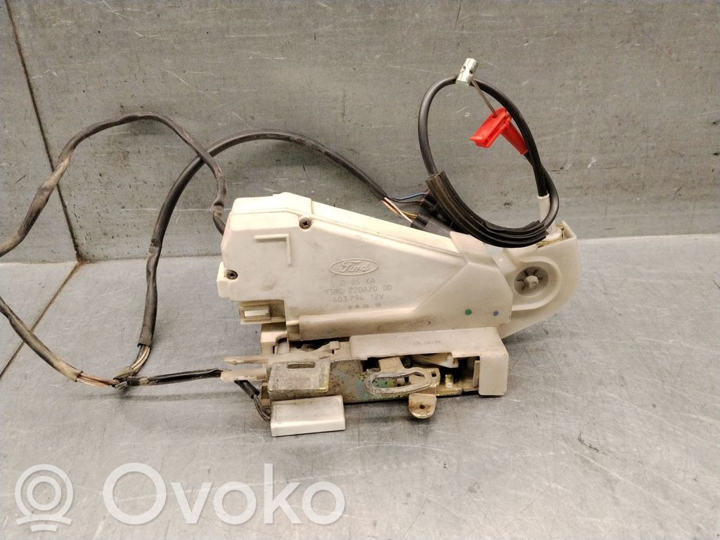 Ford Mondeo MK II Serrure