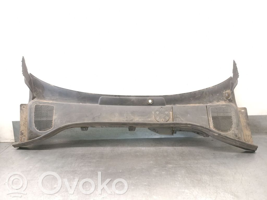 Volvo V60 Listwa szyby czołowej / przedniej 