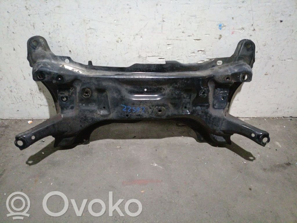 Toyota Yaris Subcadru frontal