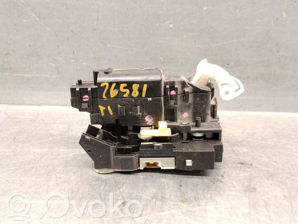 Dacia Lodgy Rear door lock