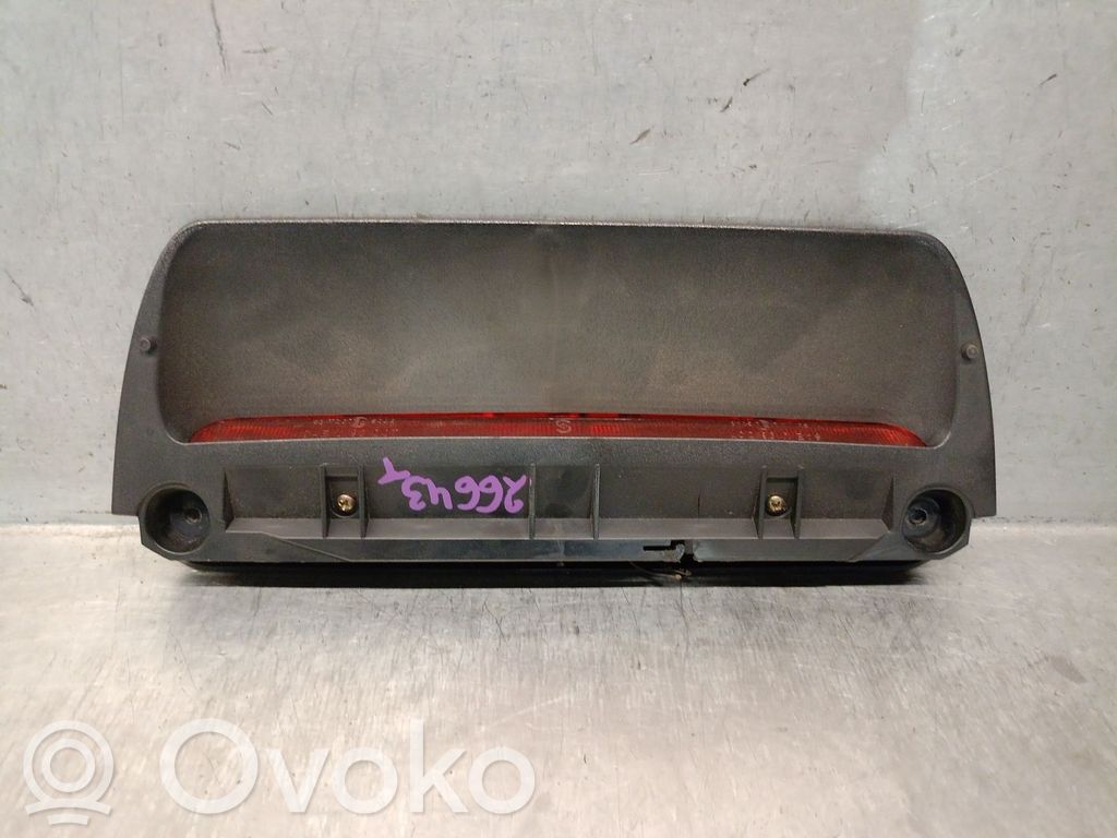 Citroen C5 Third/center stoplight 