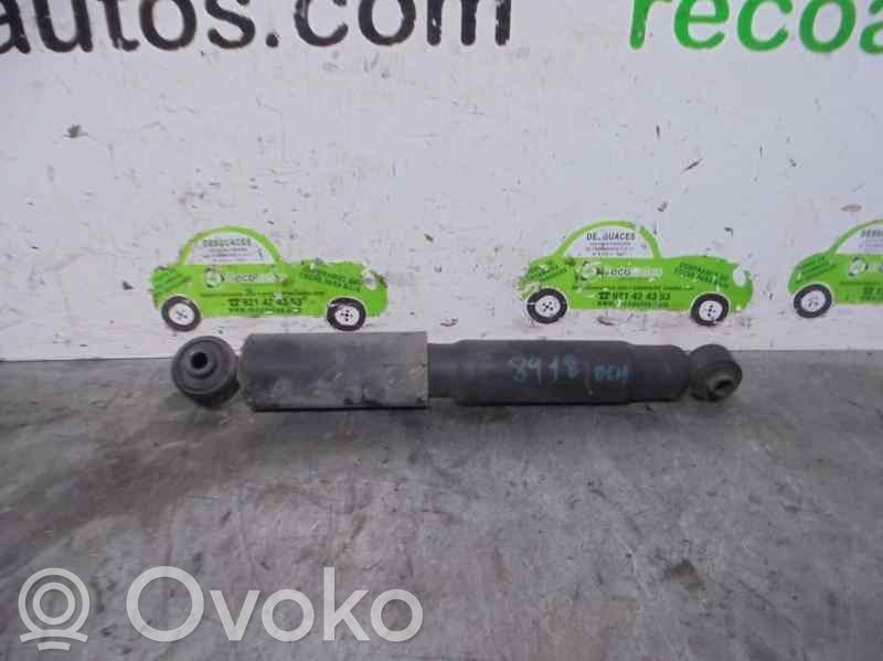 Hyundai Trajet Takaiskunvaimennin 