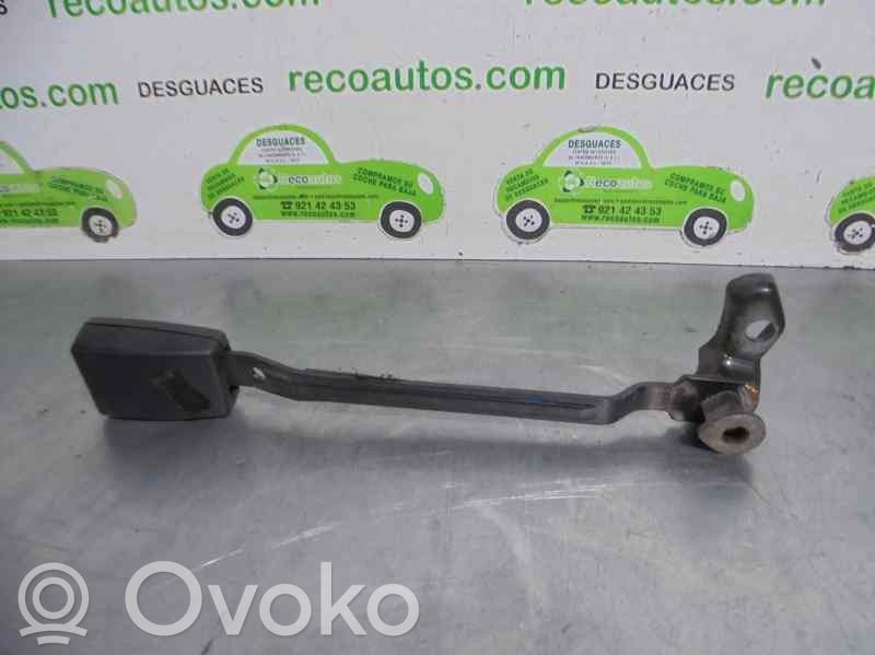 Audi A6 S6 C5 4B Bridă fixare centură de siguranță față 