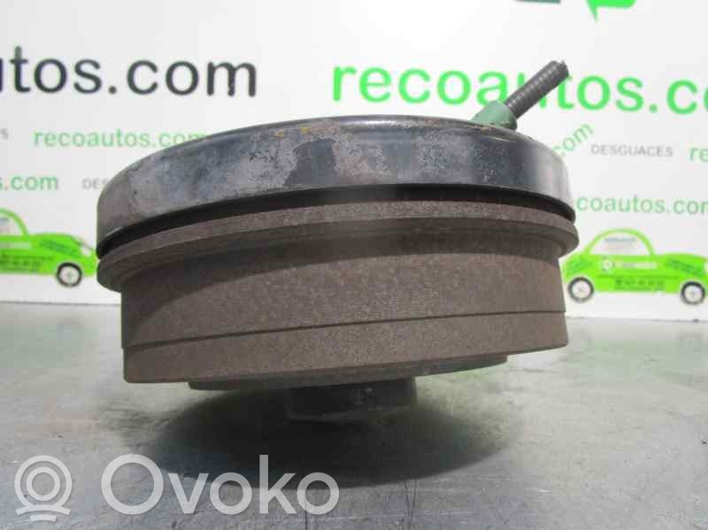 Renault Clio II Rear wheel hub spindle/knuckle 