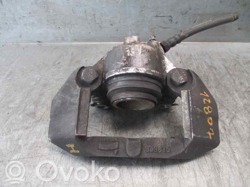 Peugeot 106 Bremssattel vorne