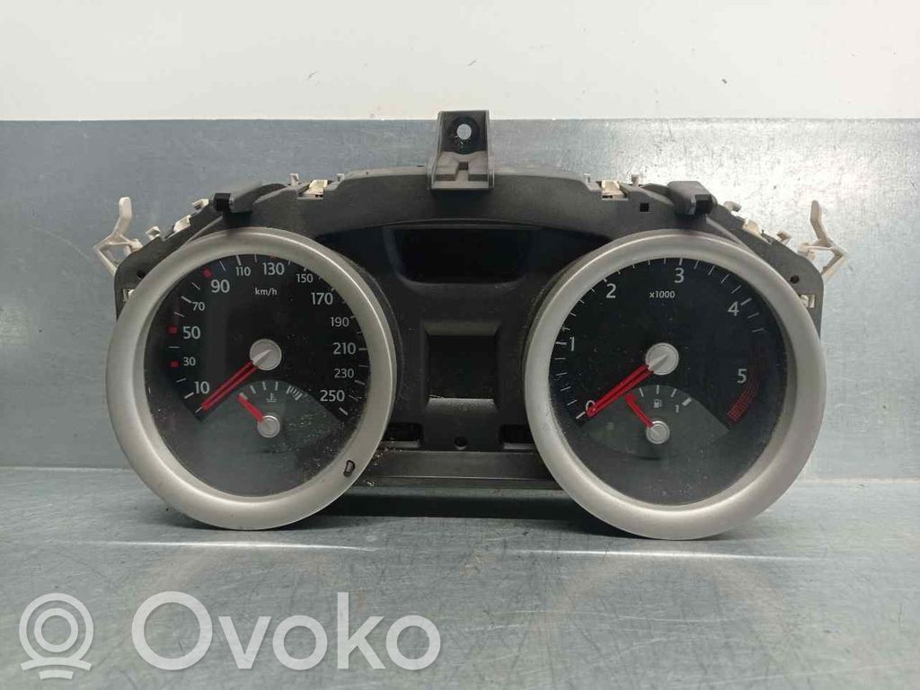 Renault Megane II Tachimetro (quadro strumenti) 