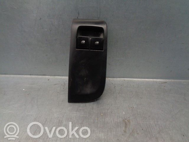 Opel Zafira C Przyciski szyb 