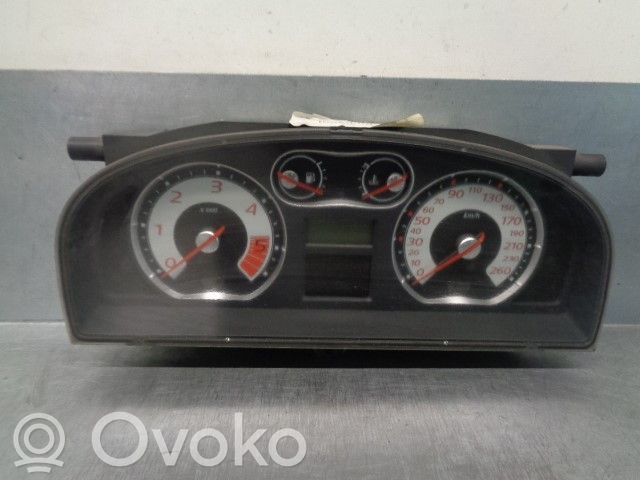 Renault Laguna II Geschwindigkeitsmesser Cockpit