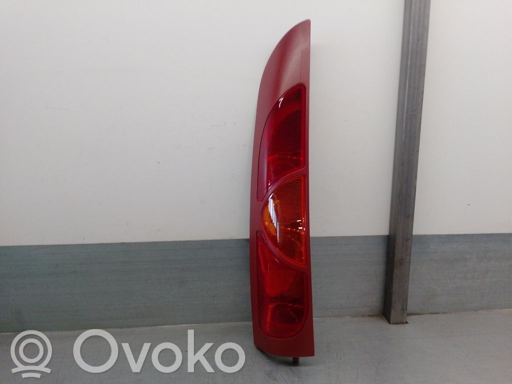 Renault Kangoo I Luci posteriori 
