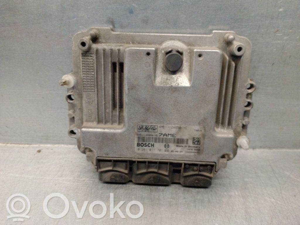 Ford Focus Moottorin ohjainlaite/moduuli 