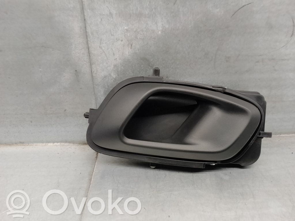 Hyundai Bayon Takaoven sisäkahva 